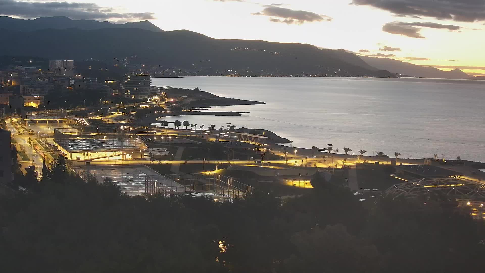 Plaža Žnjan in športni objekti – Split