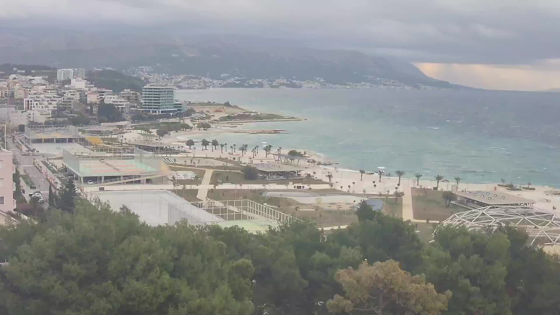 Plaža Žnjan in športni objekti – Split