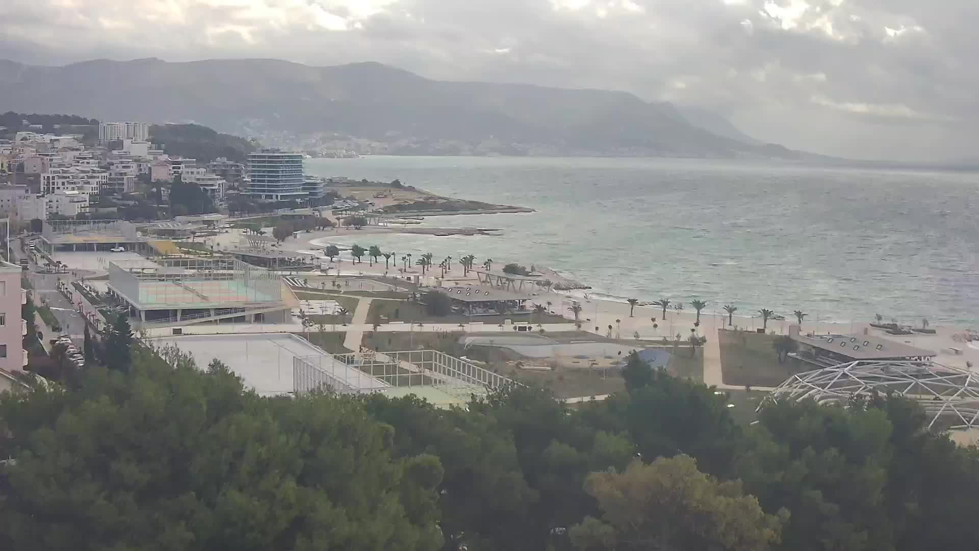 Plaža Žnjan in športni objekti – Split