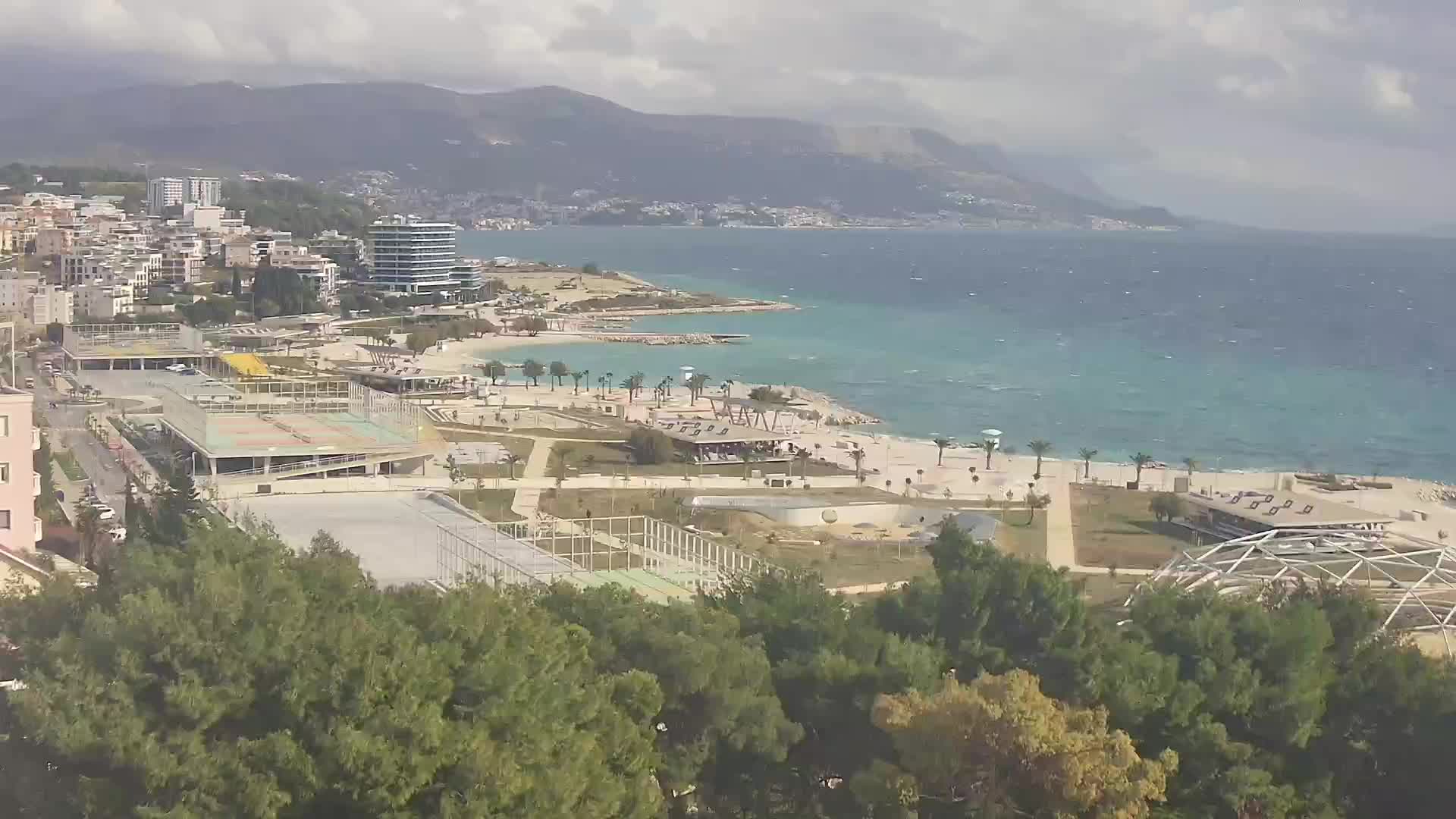 Plage Žnjan et installations sportives – Split