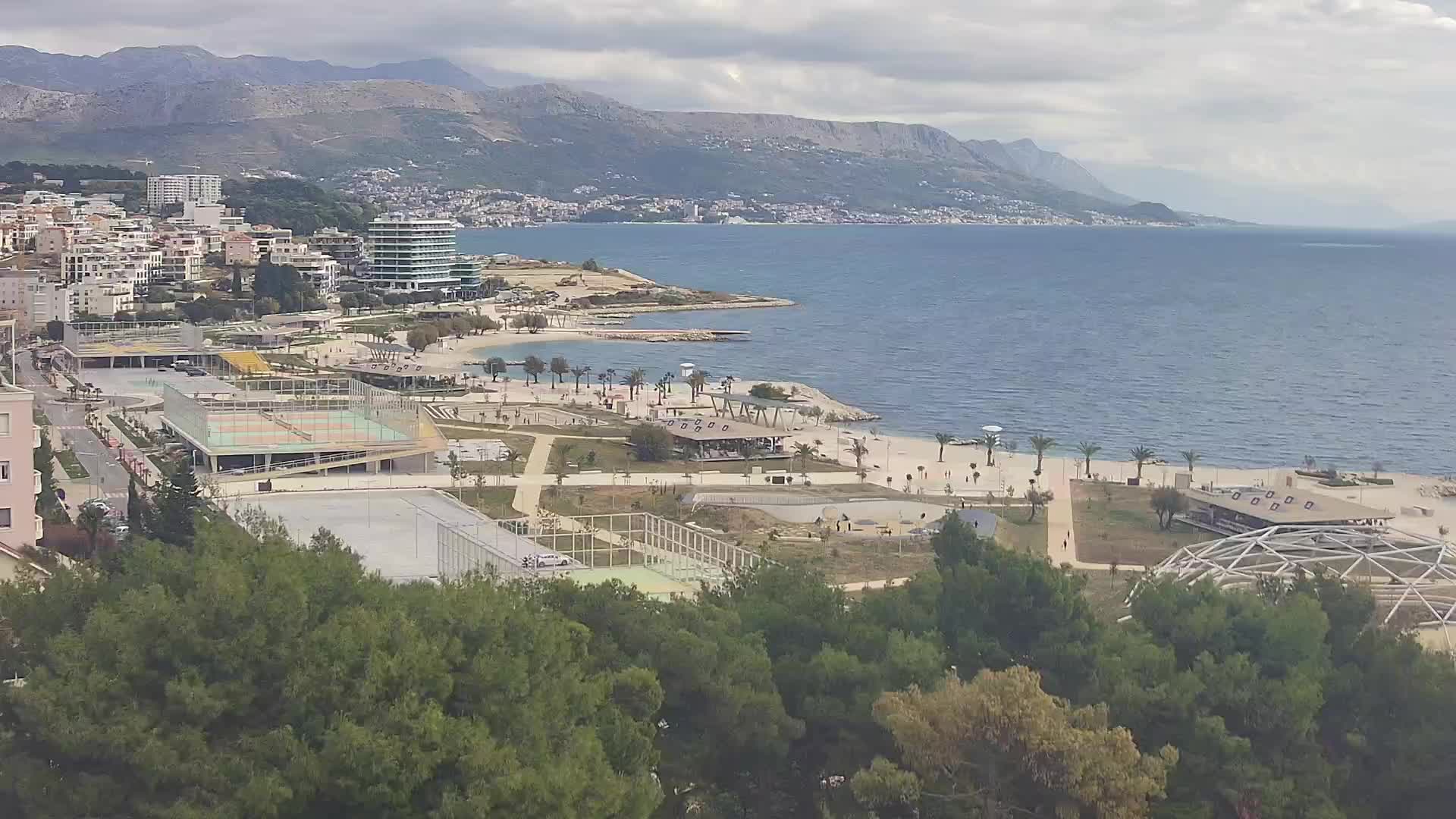 Plage Žnjan et installations sportives – Split