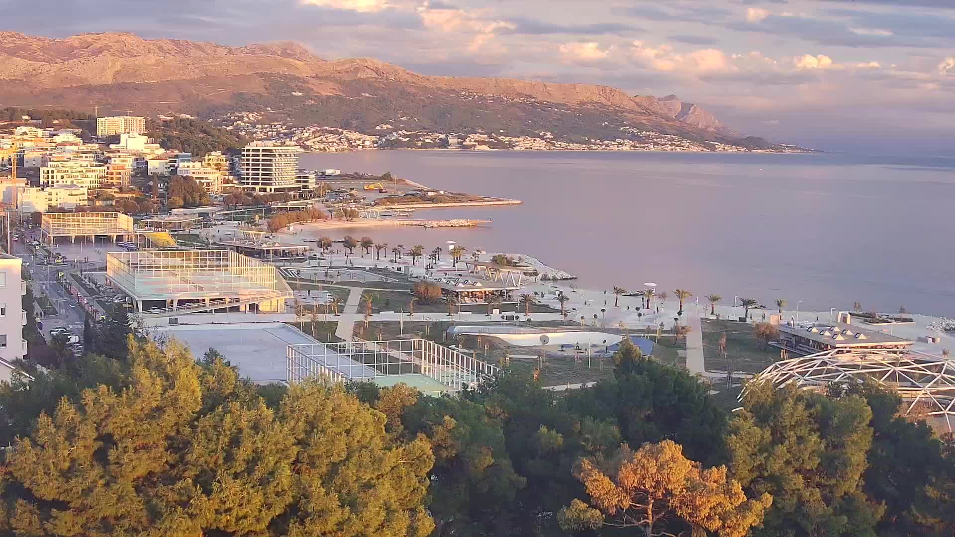 Plage Žnjan et installations sportives – Split