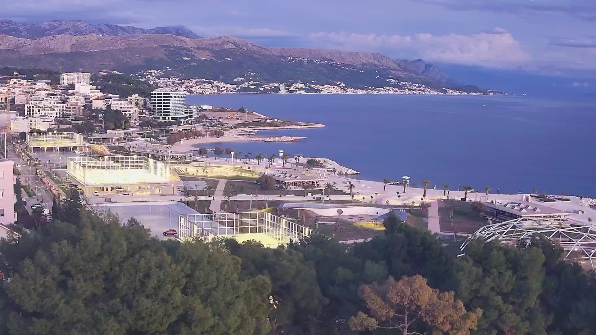 Playa Žnjan e instalaciones deportivas – Split