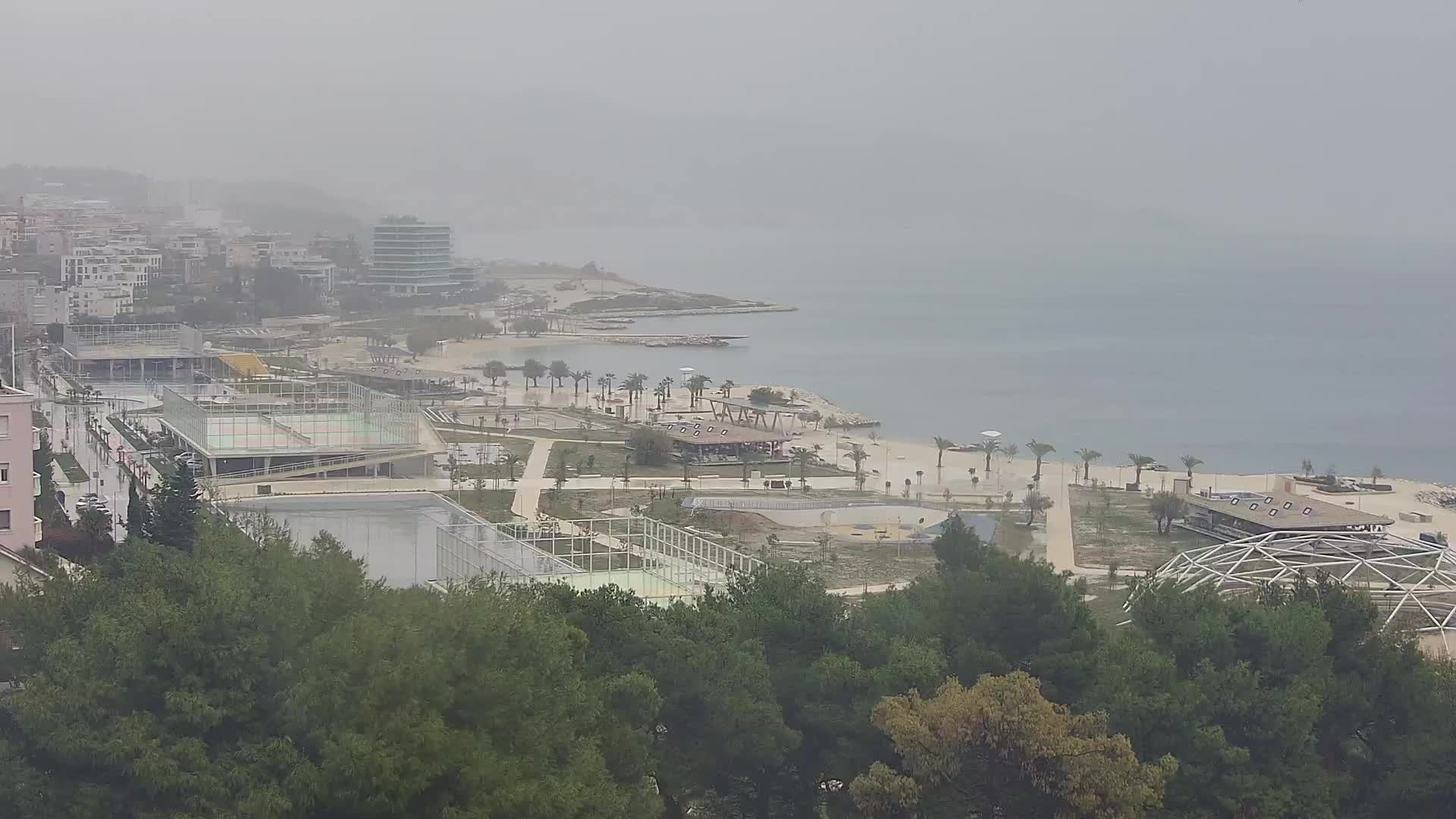 Plaža Žnjan in športni objekti – Split