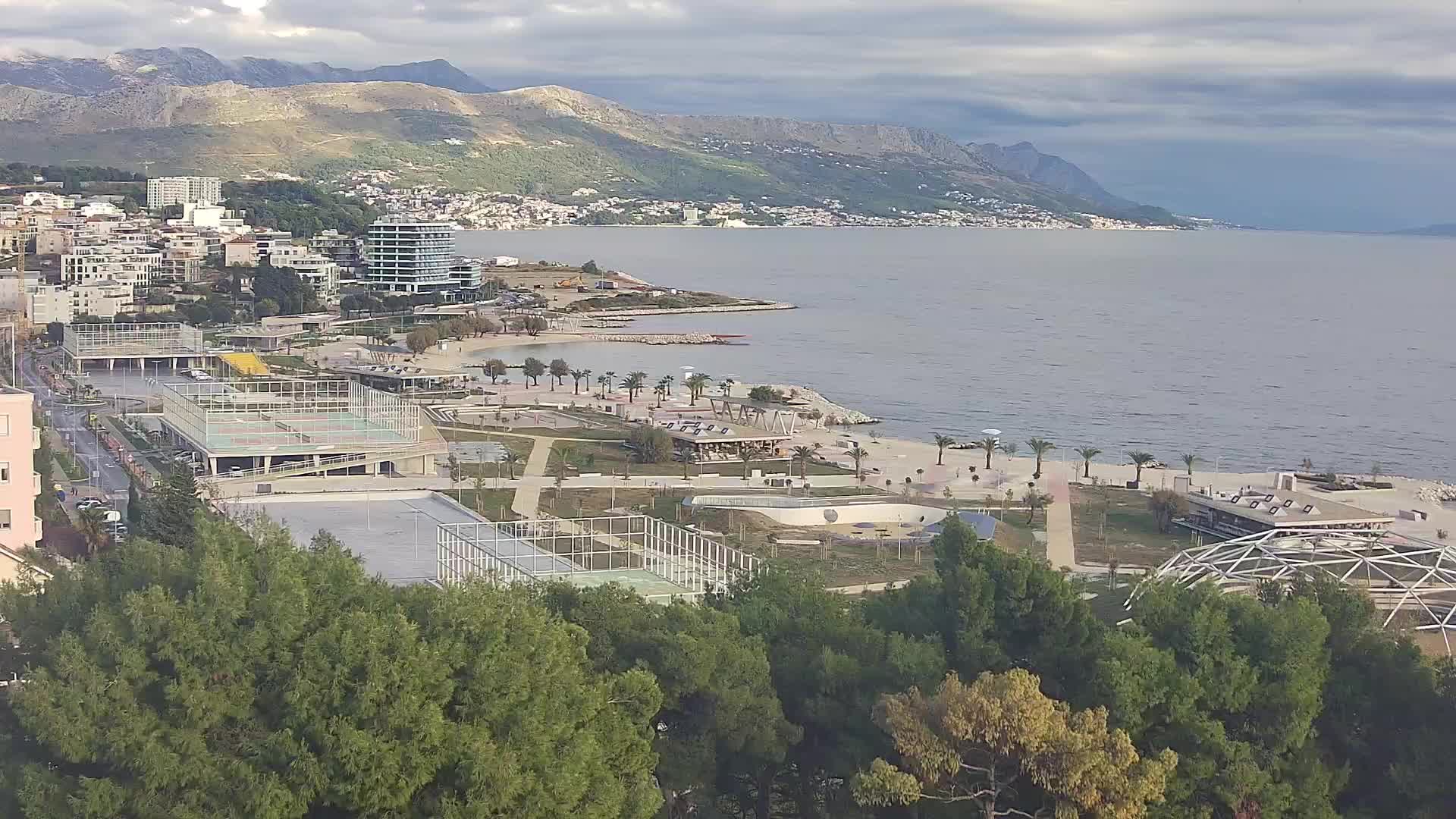 Playa Žnjan e instalaciones deportivas – Split