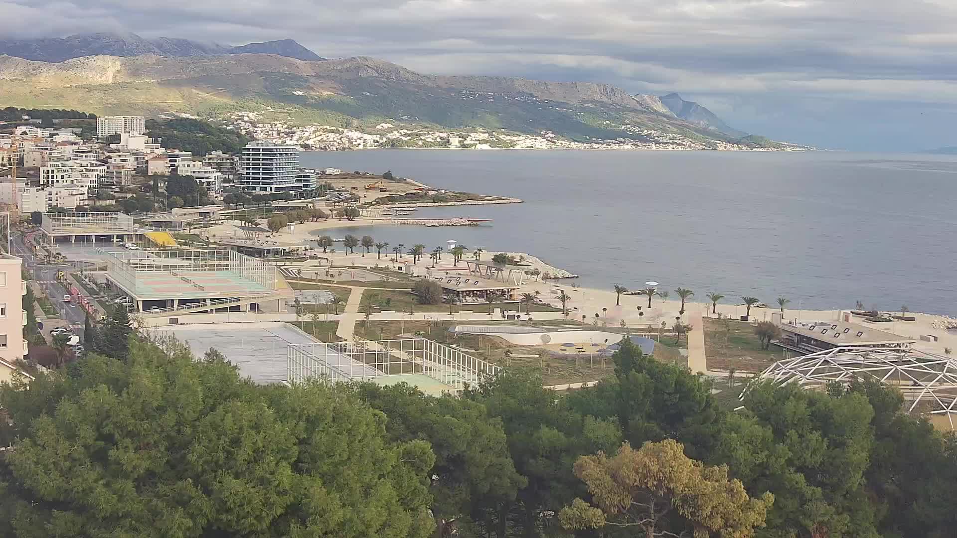 Plaža Žnjan in športni objekti – Split
