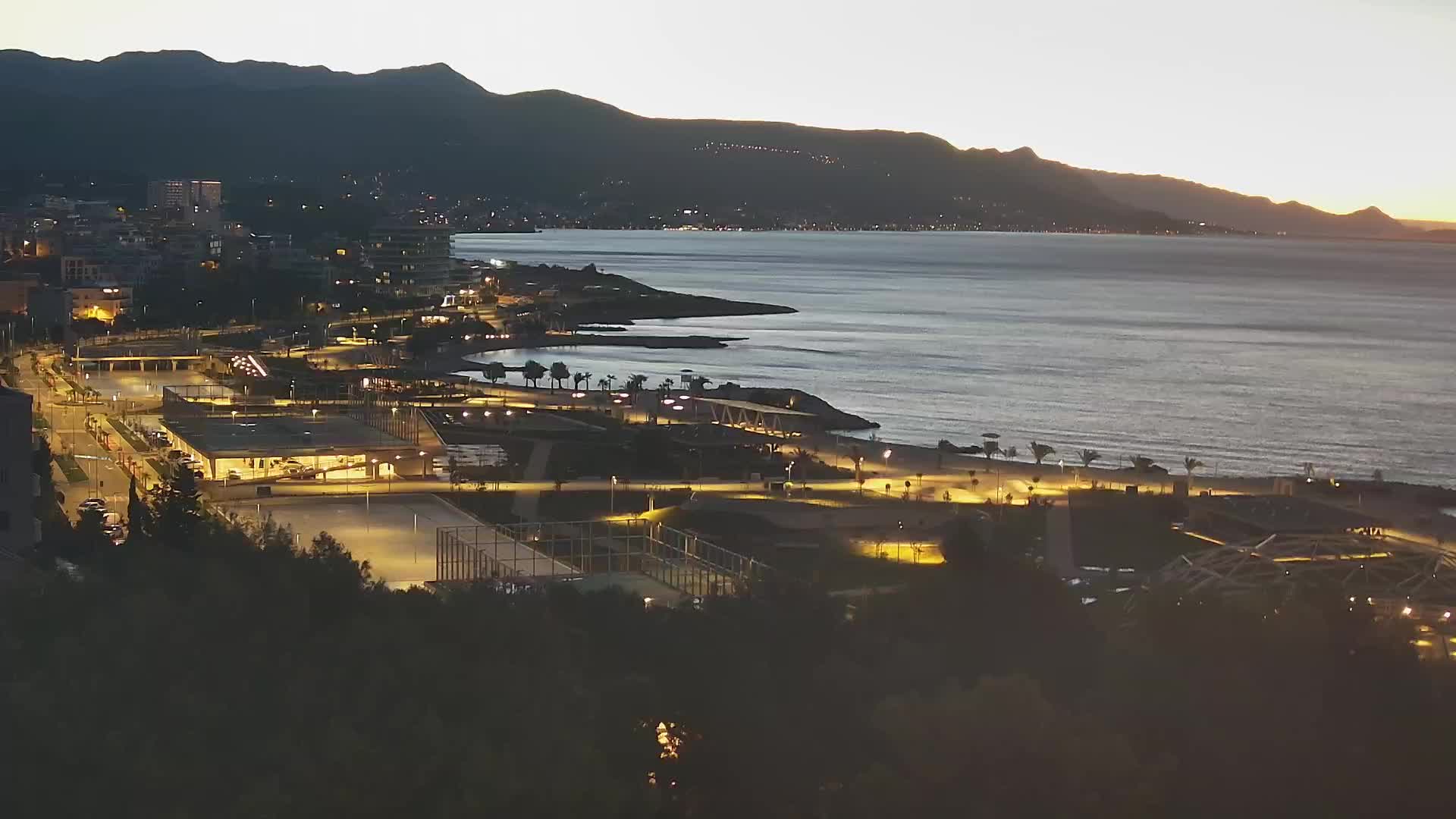 Plaža Žnjan in športni objekti – Split