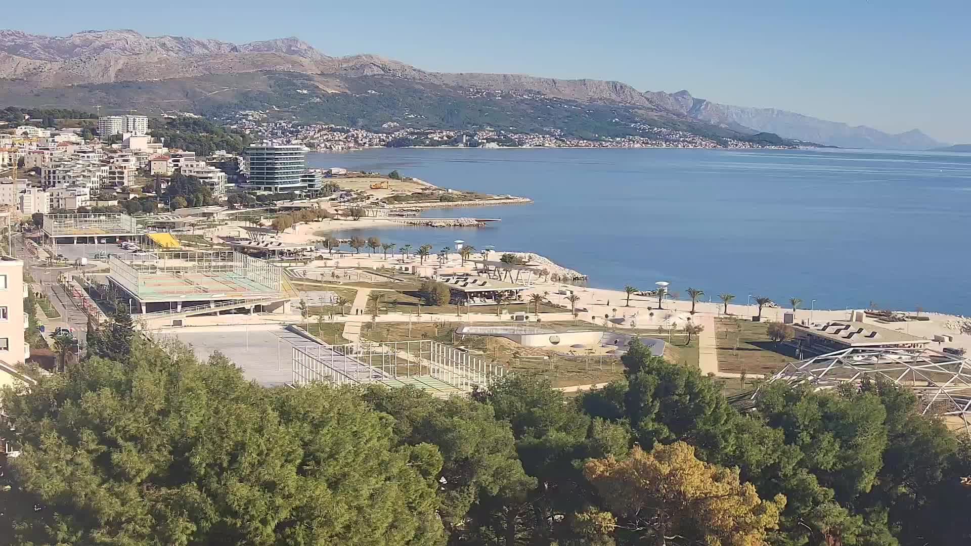 Plaža Žnjan in športni objekti – Split