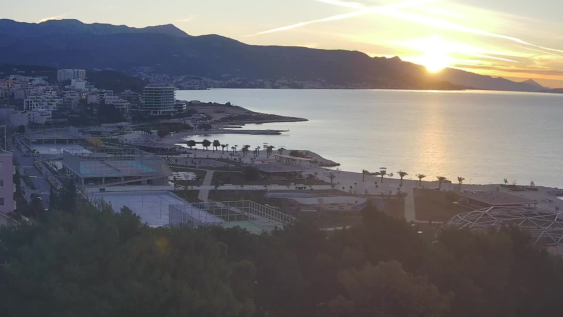 Plaža Žnjan in športni objekti – Split