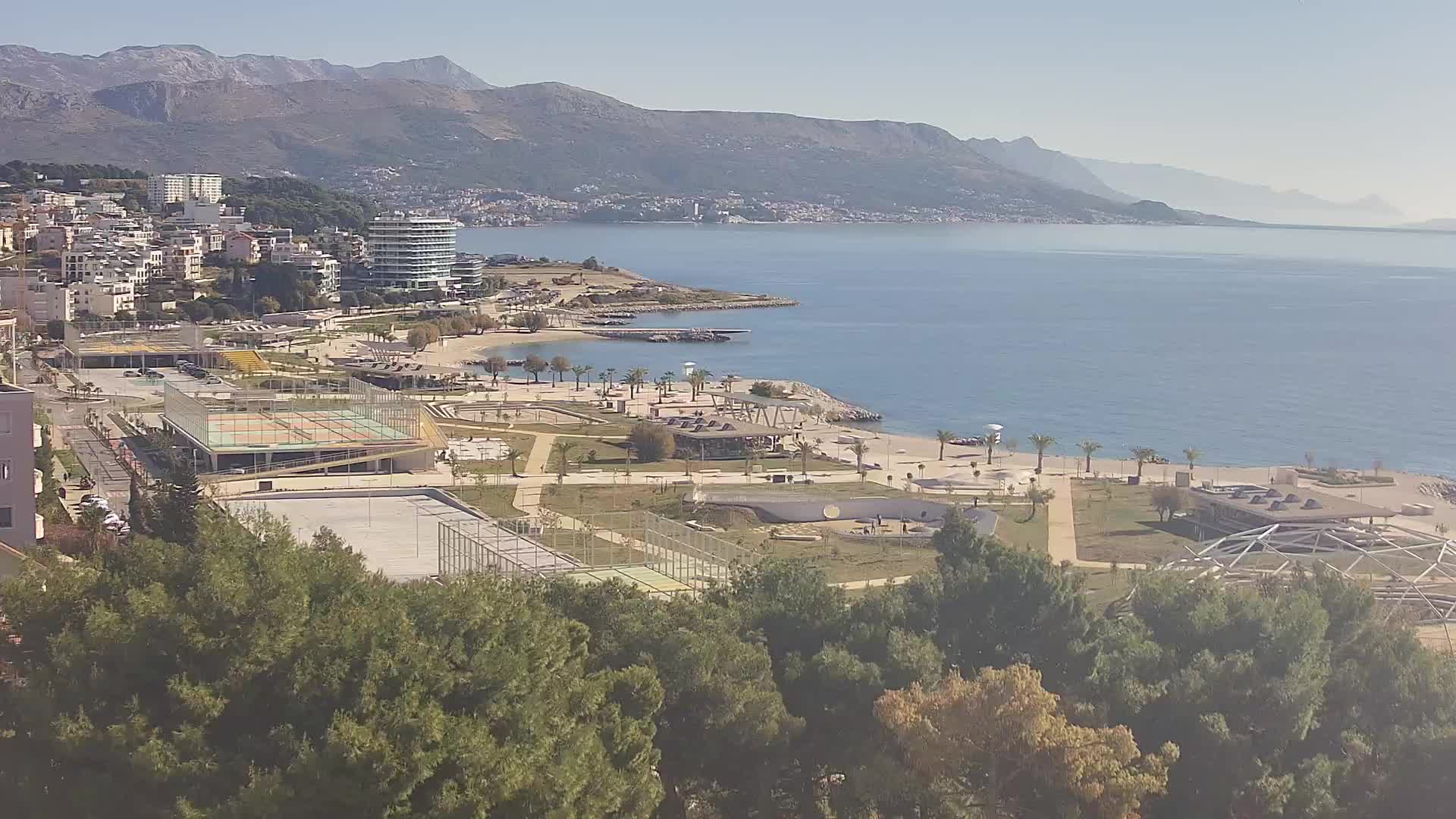 Plaža Žnjan in športni objekti – Split