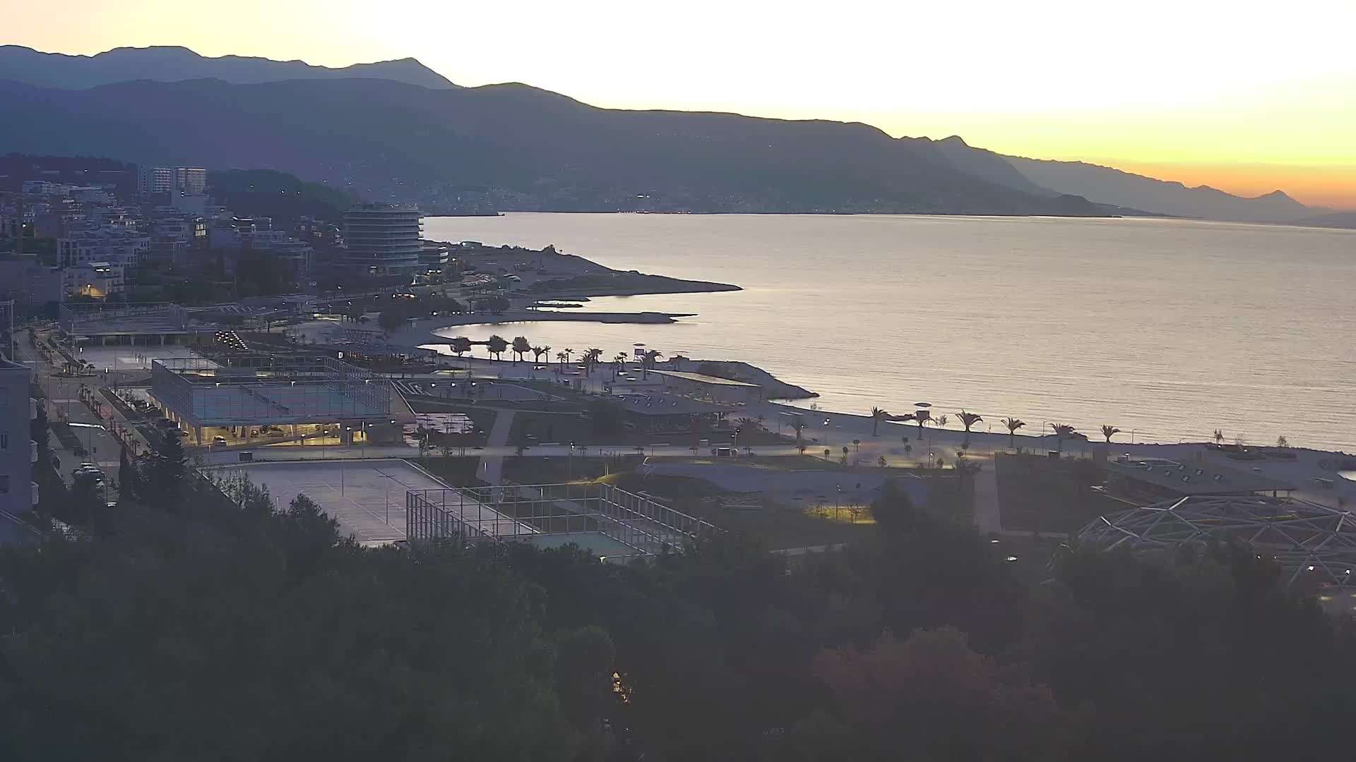 Plage Žnjan et installations sportives – Split