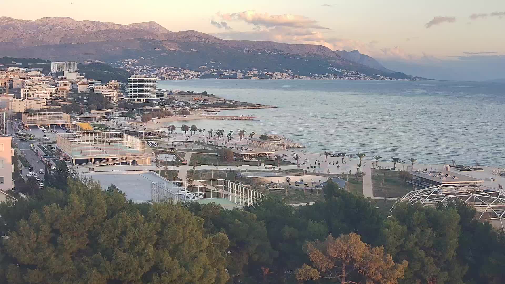 Plage Žnjan et installations sportives – Split