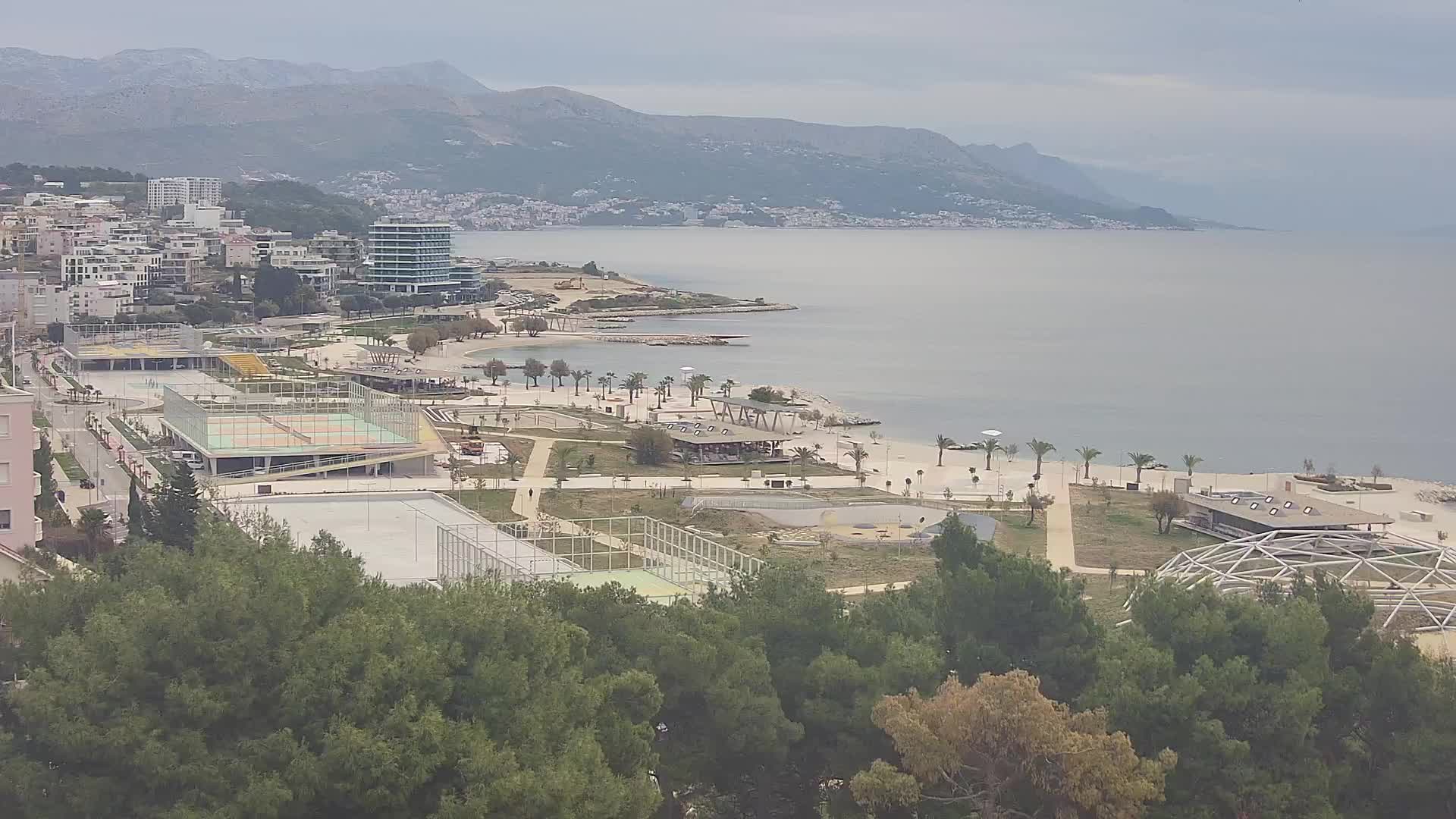 Plage Žnjan et installations sportives – Split