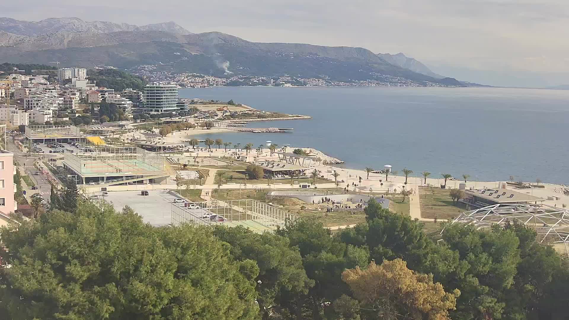 Plaža Žnjan in športni objekti – Split