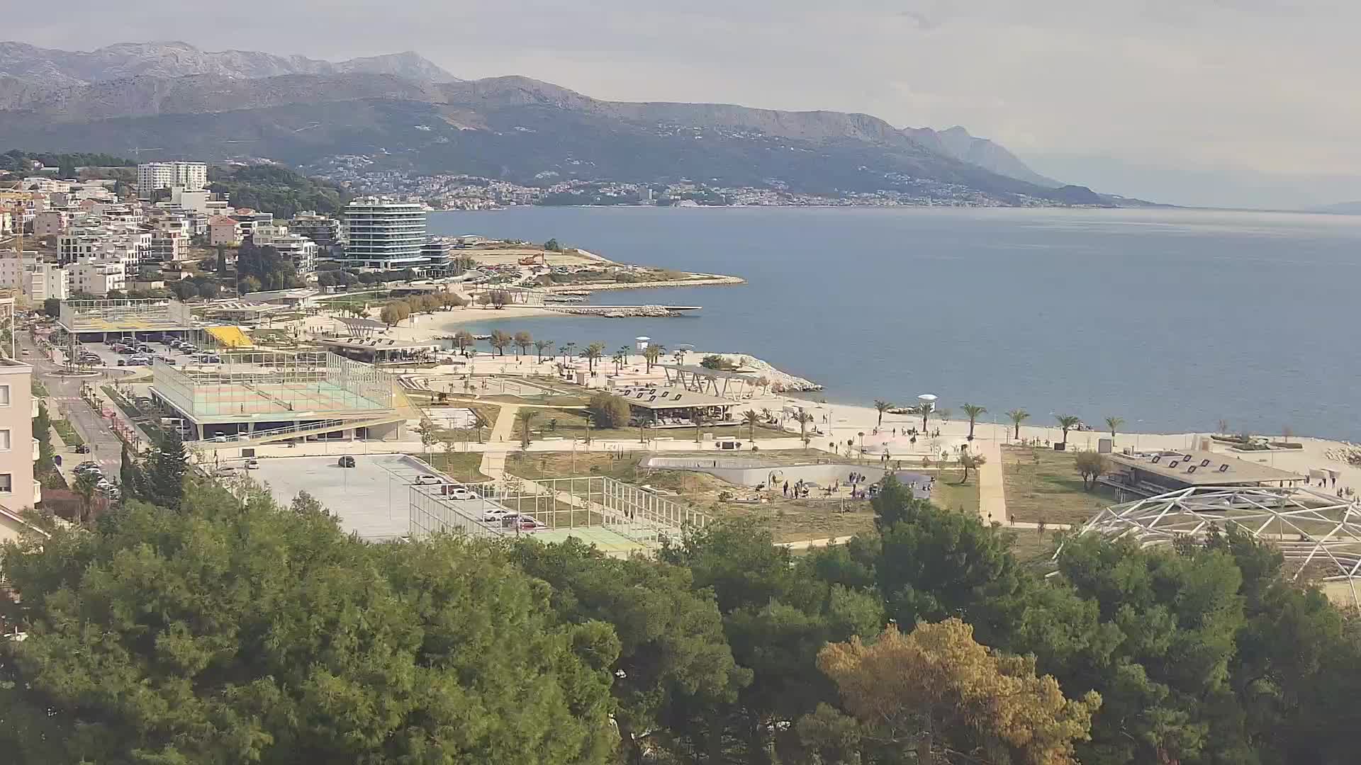 Plage Žnjan et installations sportives – Split