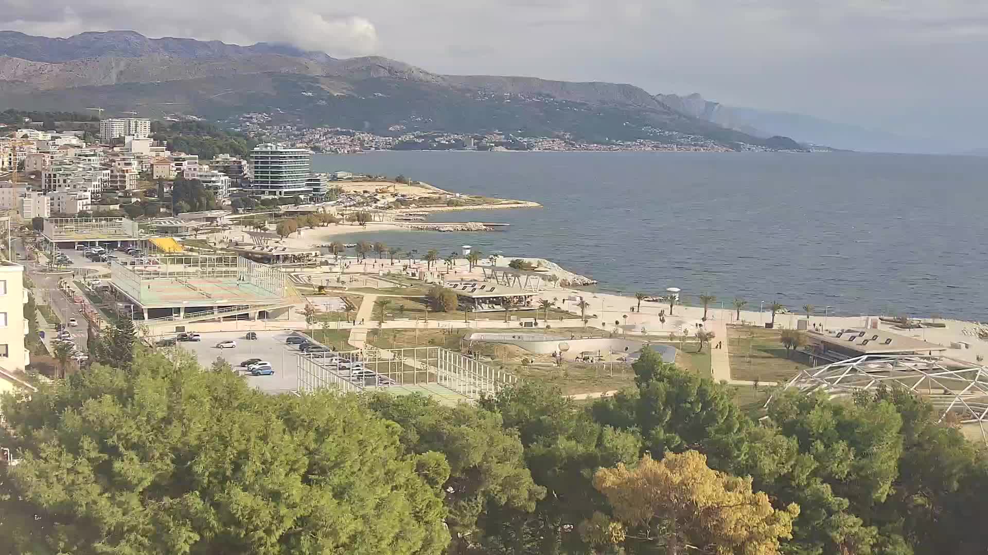 Plaža Žnjan in športni objekti – Split