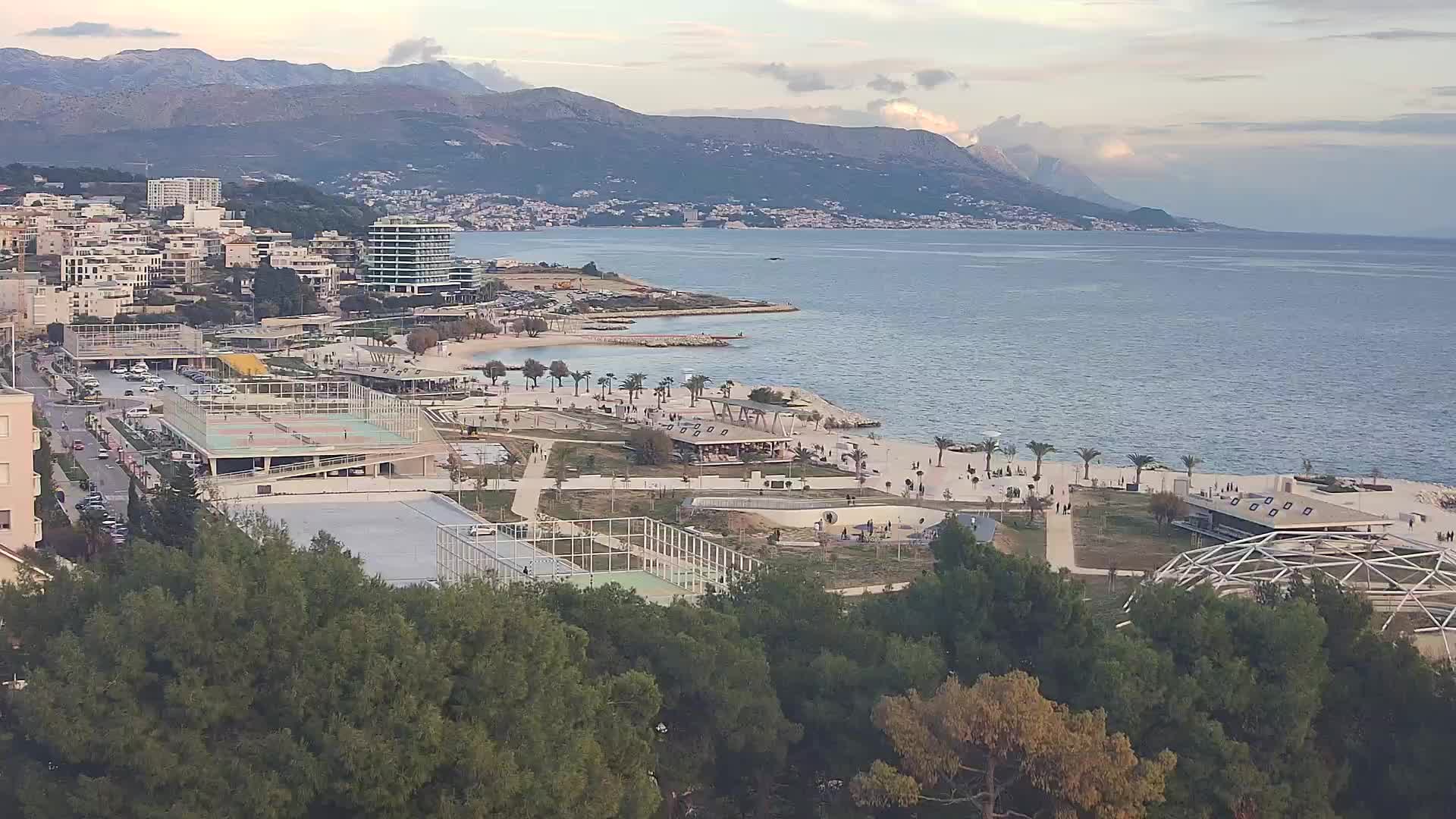 Spiaggia di Žnjan e impianti sportivi – Spalato