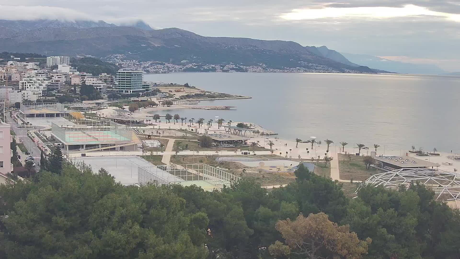 Playa Žnjan e instalaciones deportivas – Split