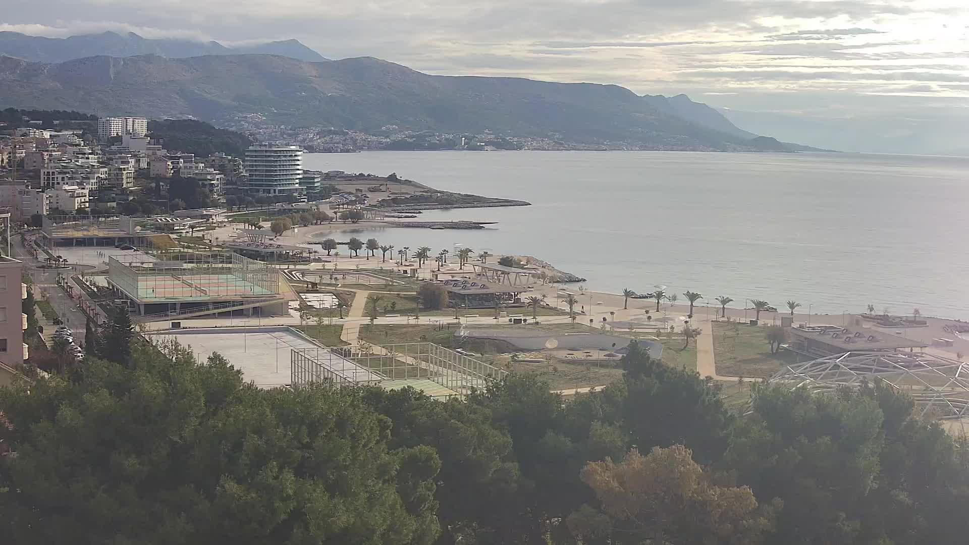 Plaža Žnjan in športni objekti – Split