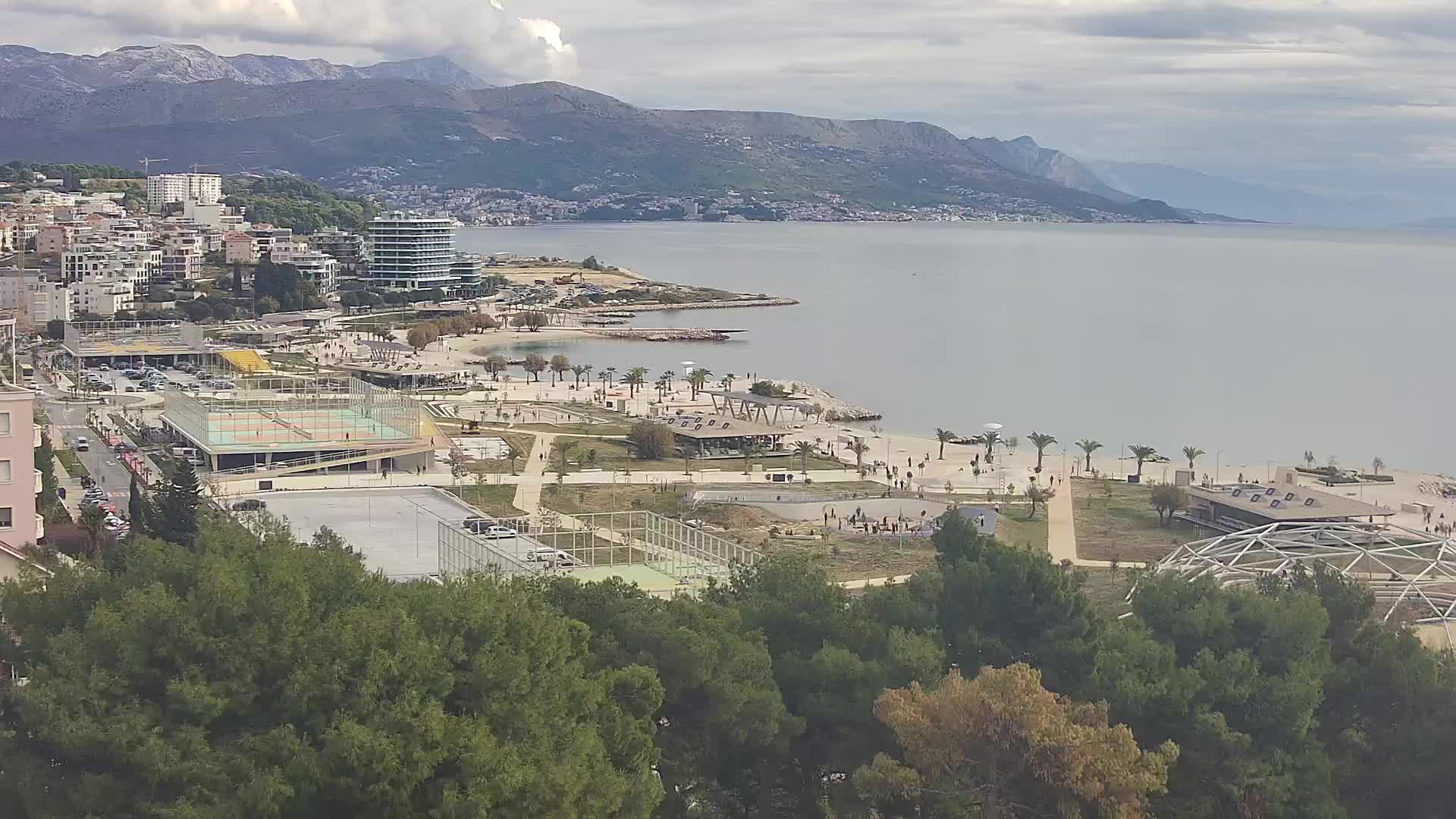 Playa Žnjan e instalaciones deportivas – Split