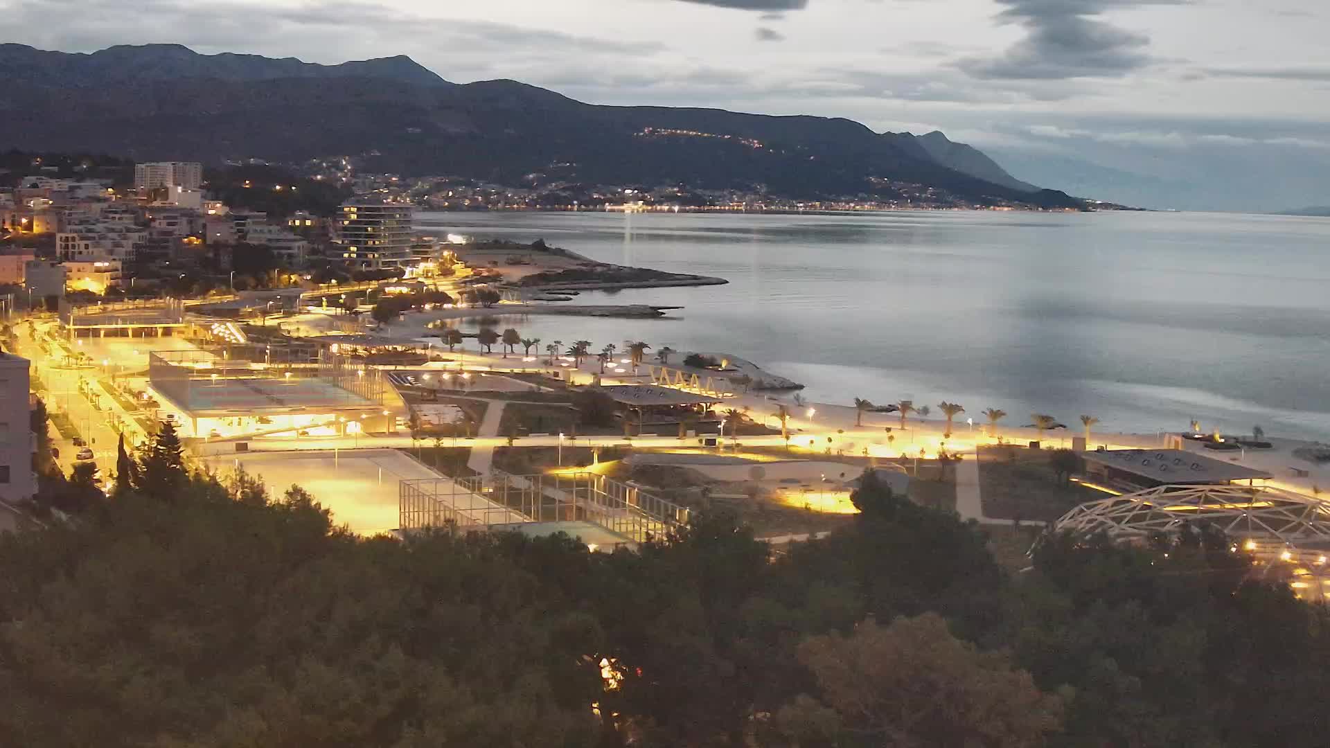 Plaža Žnjan in športni objekti – Split