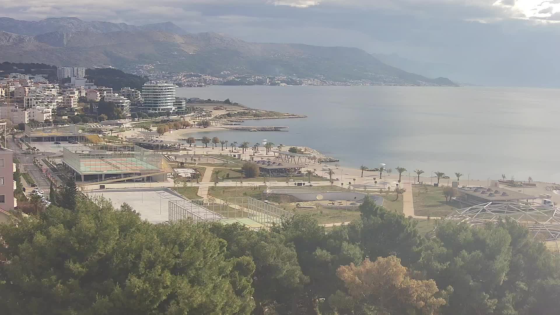 Plage Žnjan et installations sportives – Split