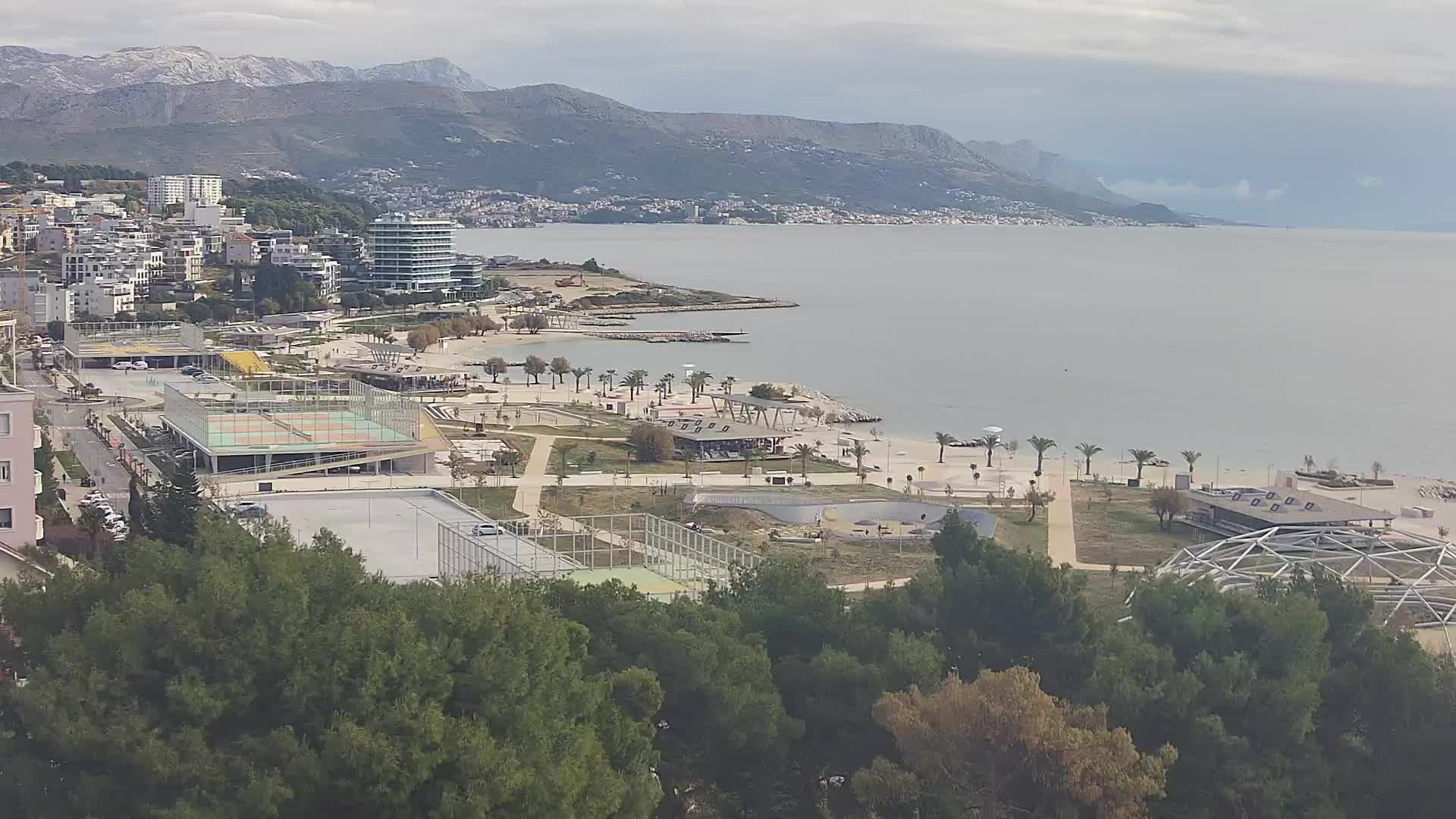 Playa Žnjan e instalaciones deportivas – Split