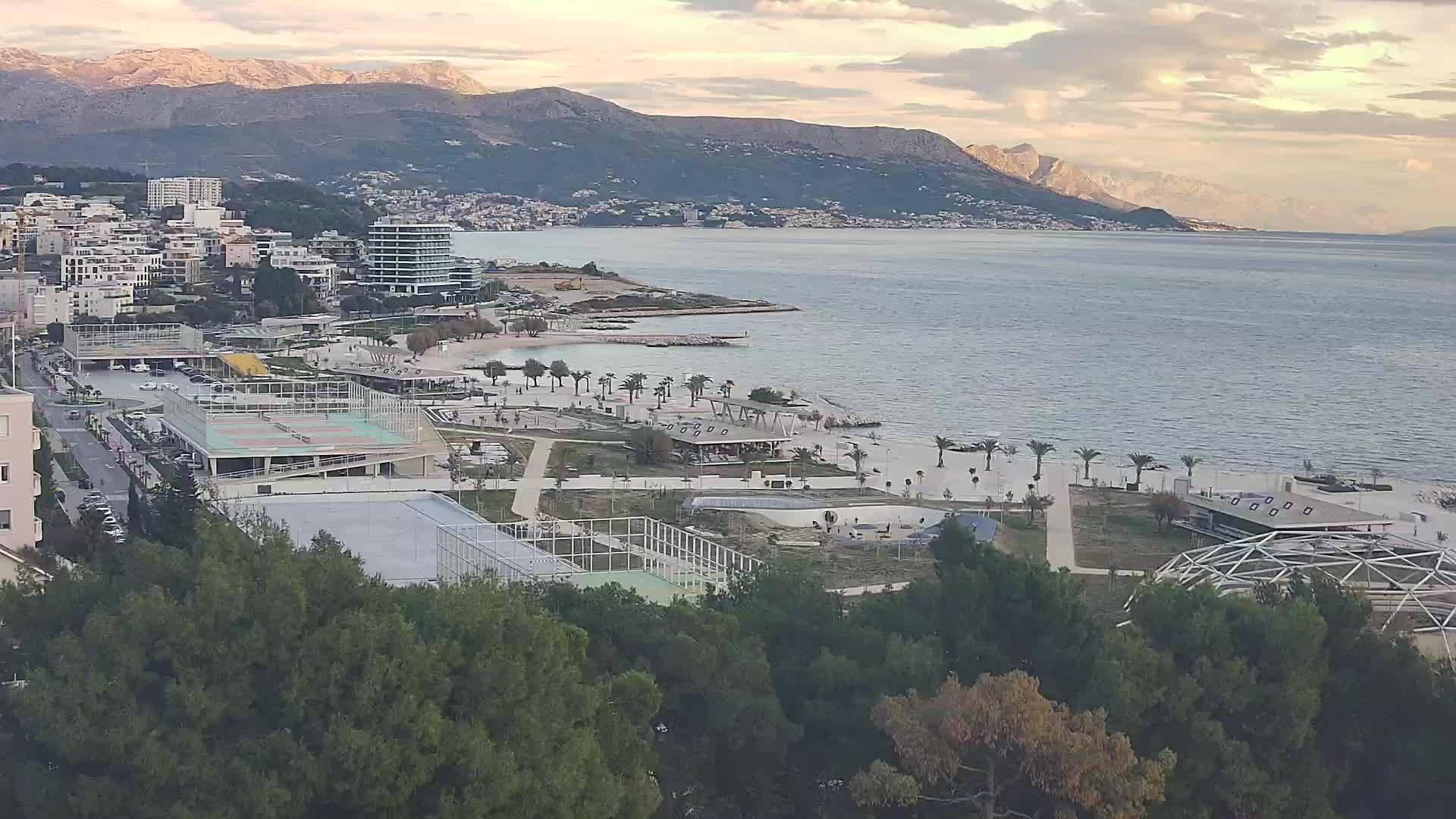 Spiaggia di Žnjan e impianti sportivi – Spalato