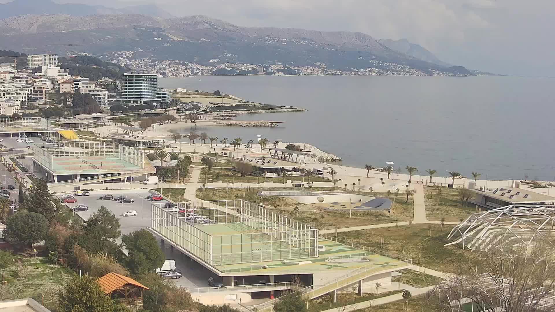Plage Žnjan et installations sportives – Split