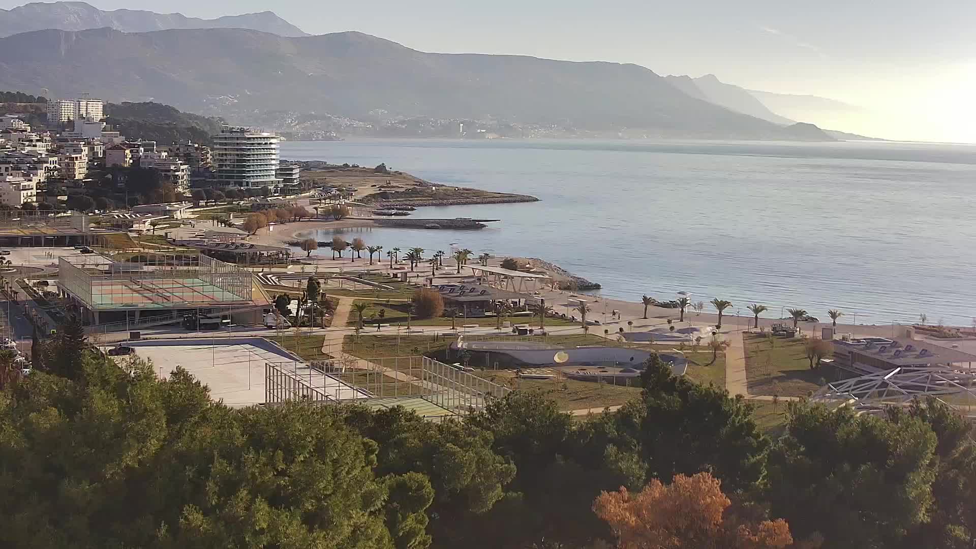 Plaža Žnjan in športni objekti – Split