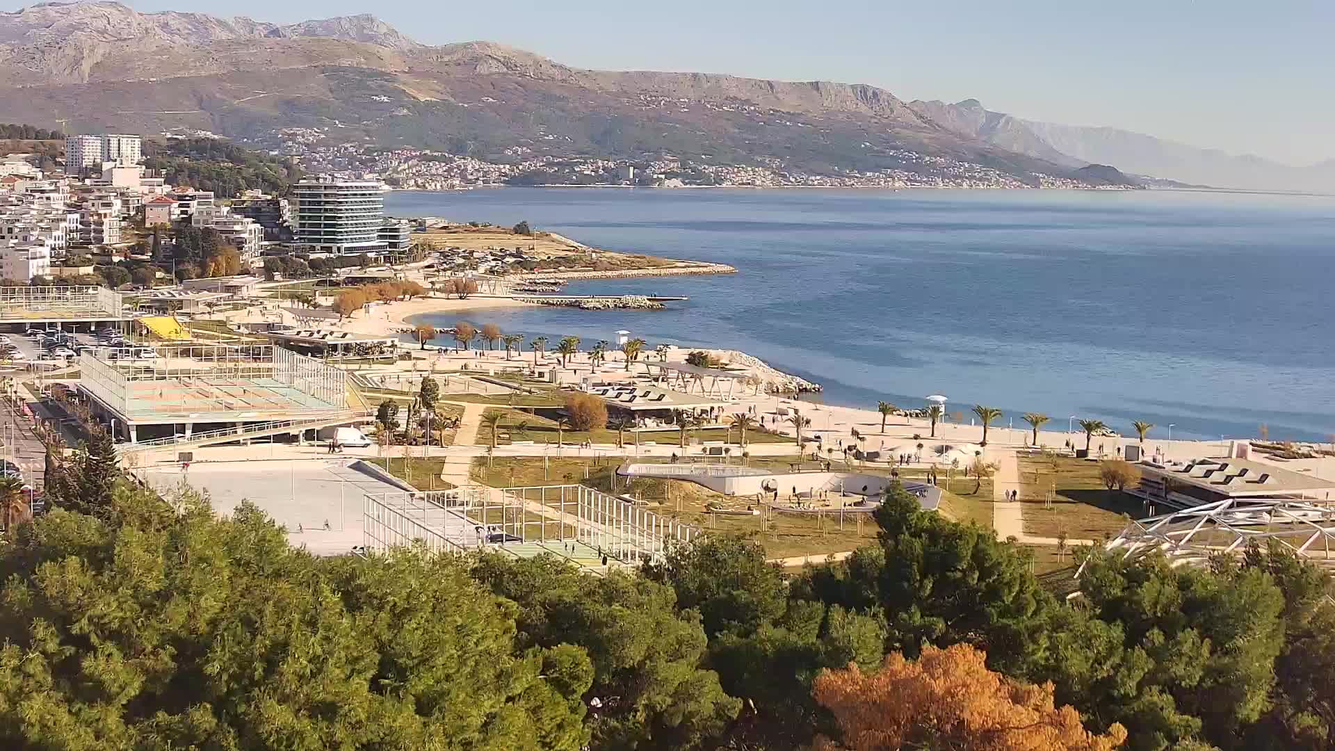Plaža Žnjan in športni objekti – Split