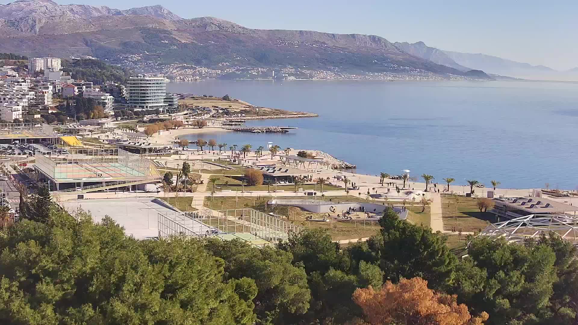 Playa Žnjan e instalaciones deportivas – Split