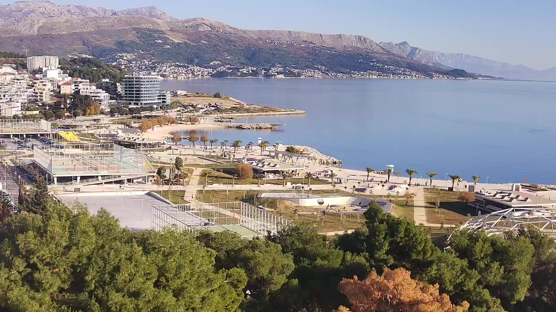 Plaža Žnjan in športni objekti – Split