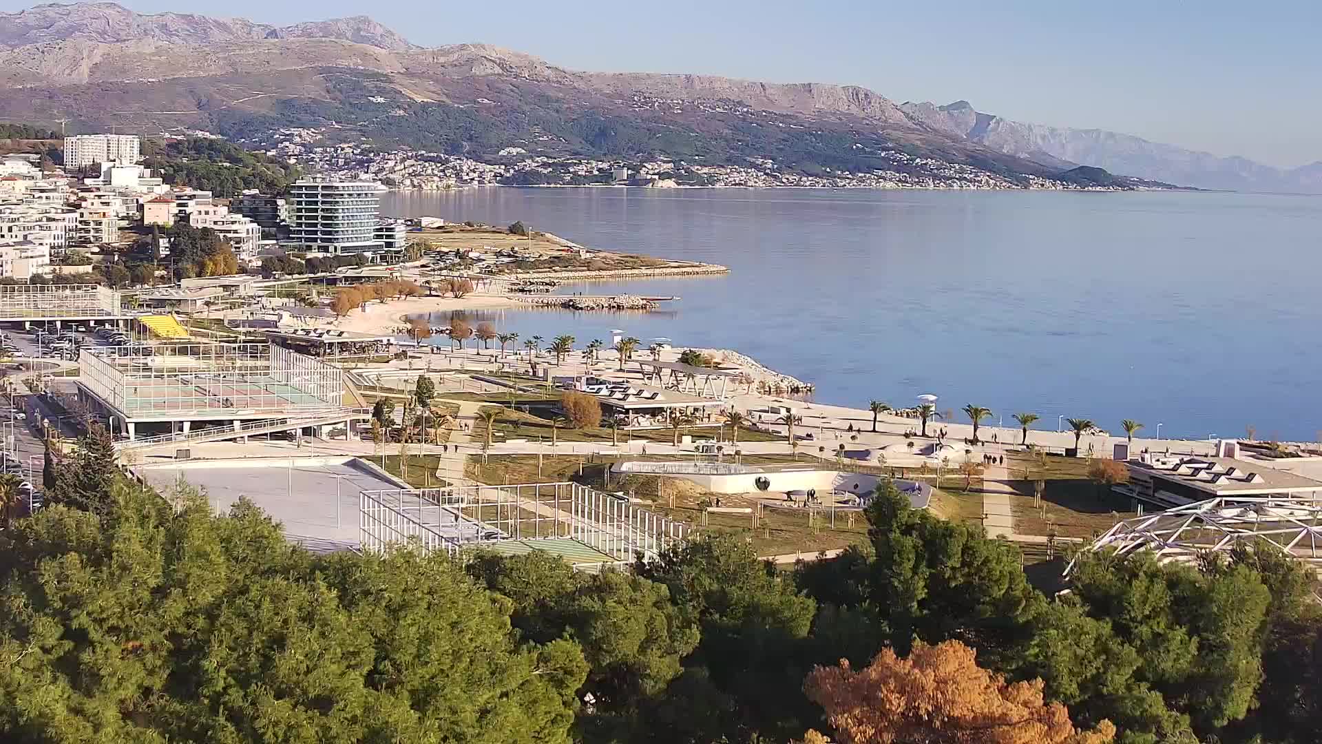 Plaža Žnjan in športni objekti – Split