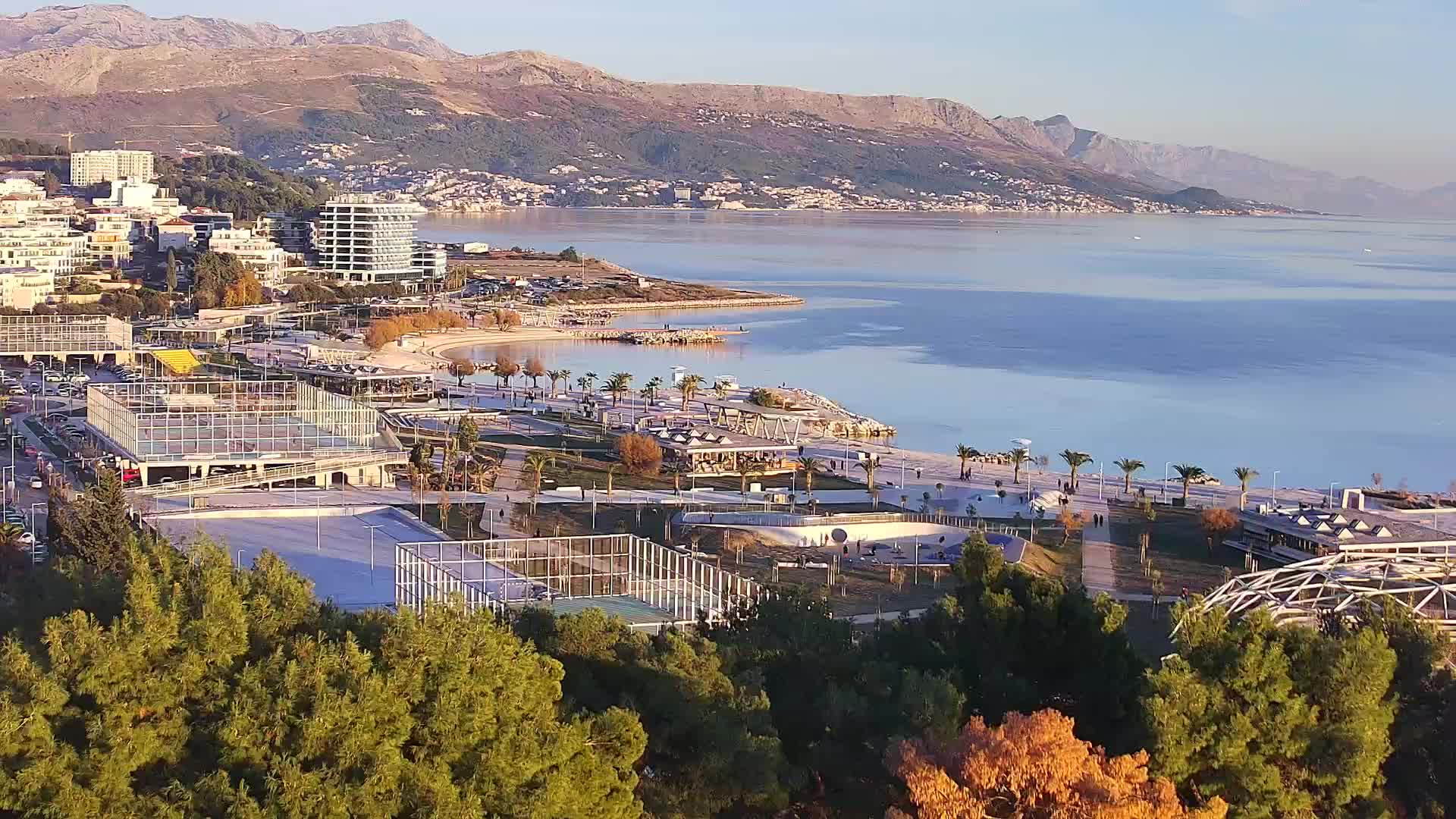 Plaža Žnjan in športni objekti – Split