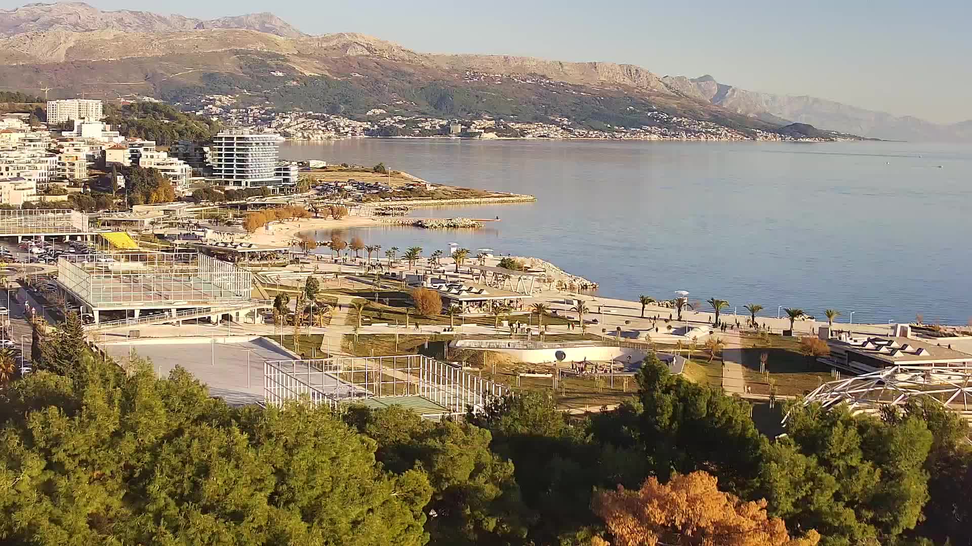Plaža Žnjan in športni objekti – Split