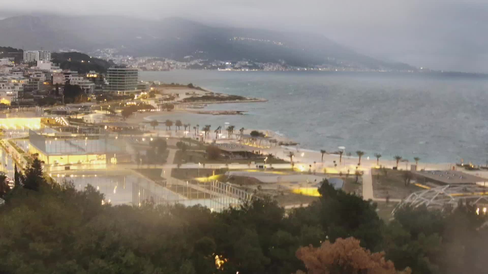 Plage Žnjan et installations sportives – Split