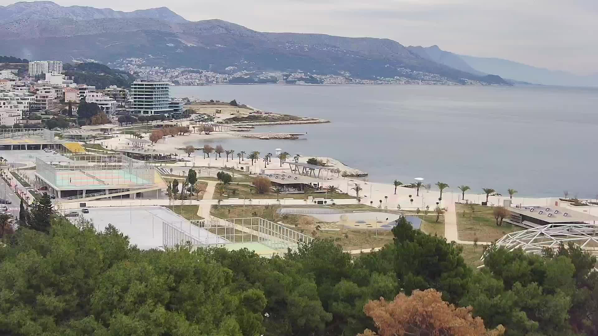 Playa Žnjan e instalaciones deportivas – Split