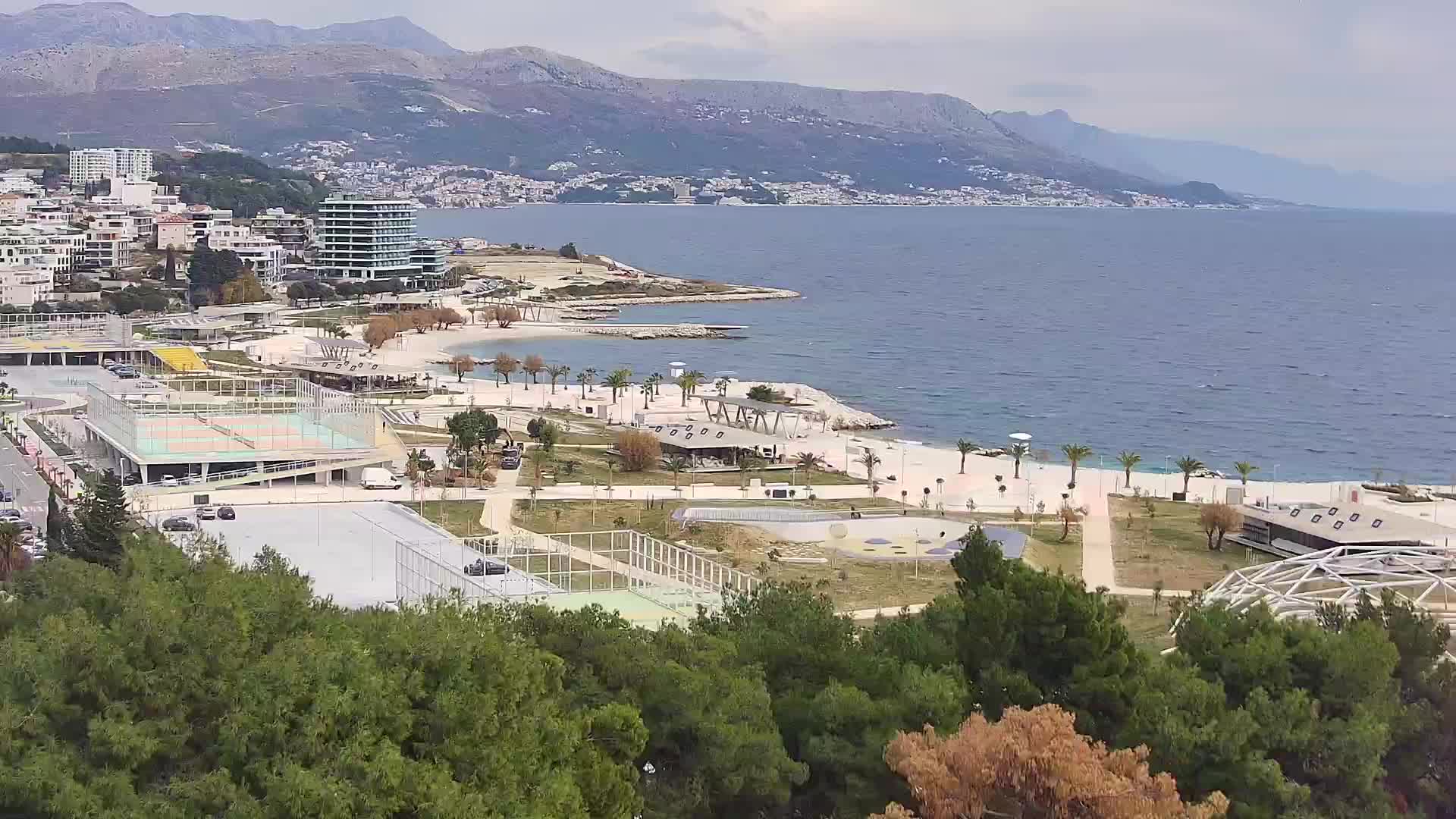 Plage Žnjan et installations sportives – Split