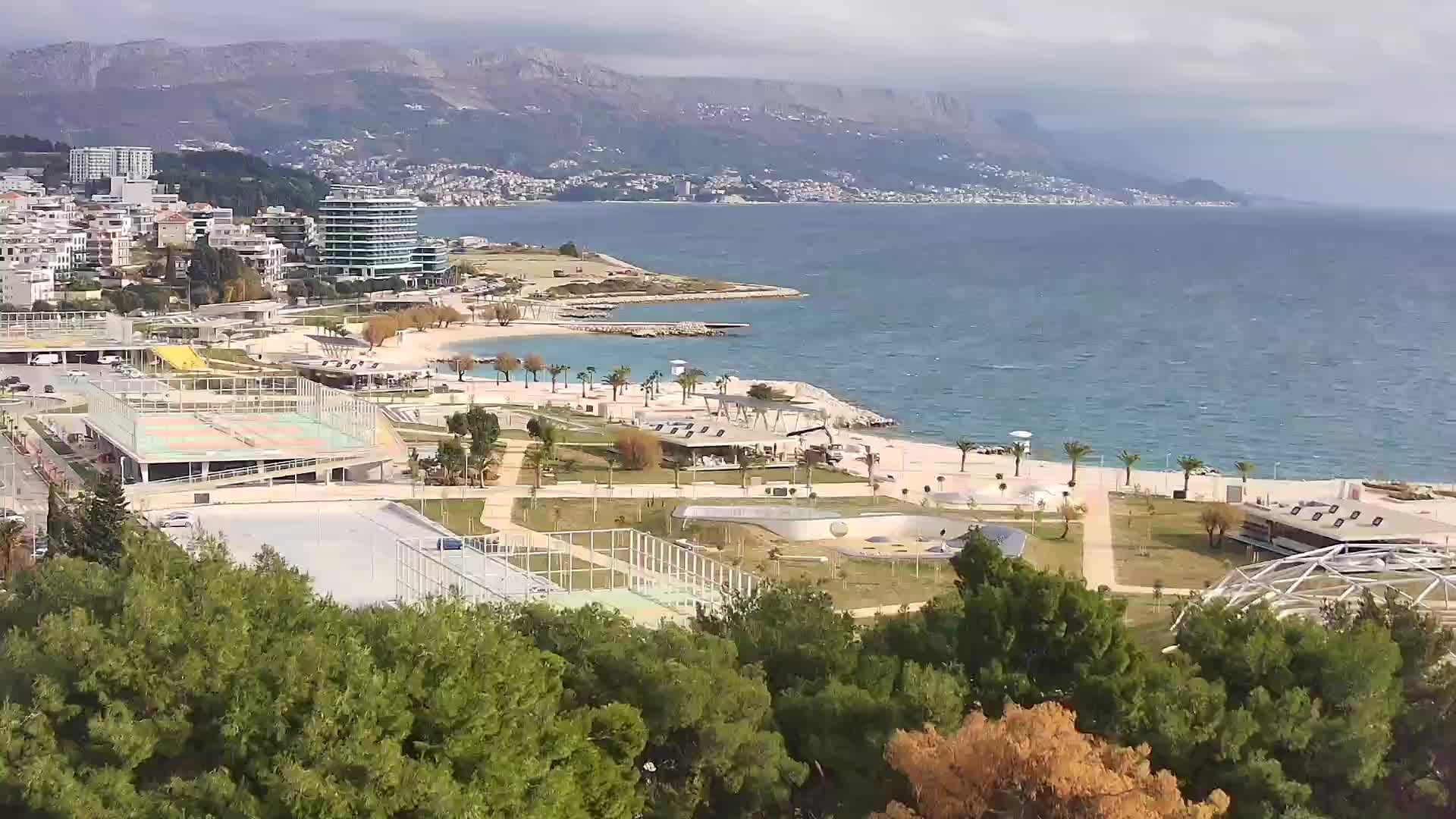 Plaža Žnjan in športni objekti – Split