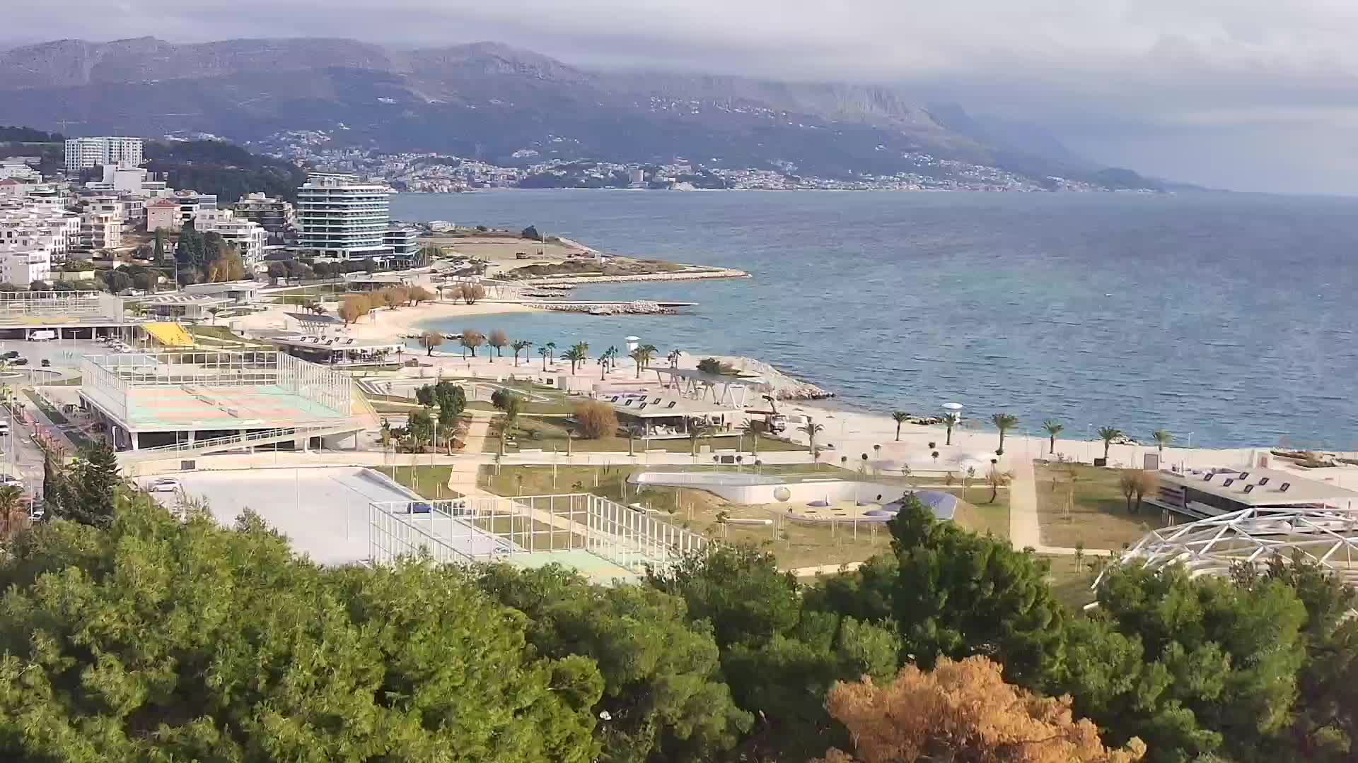Plaža Žnjan in športni objekti – Split
