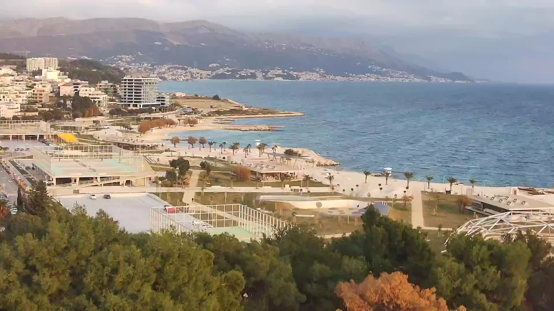 Plaža Žnjan in športni objekti – Split