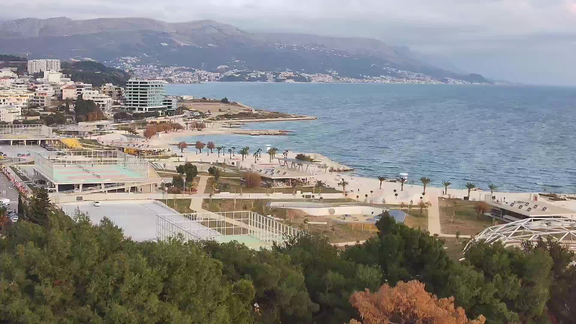 Plaža Žnjan in športni objekti – Split