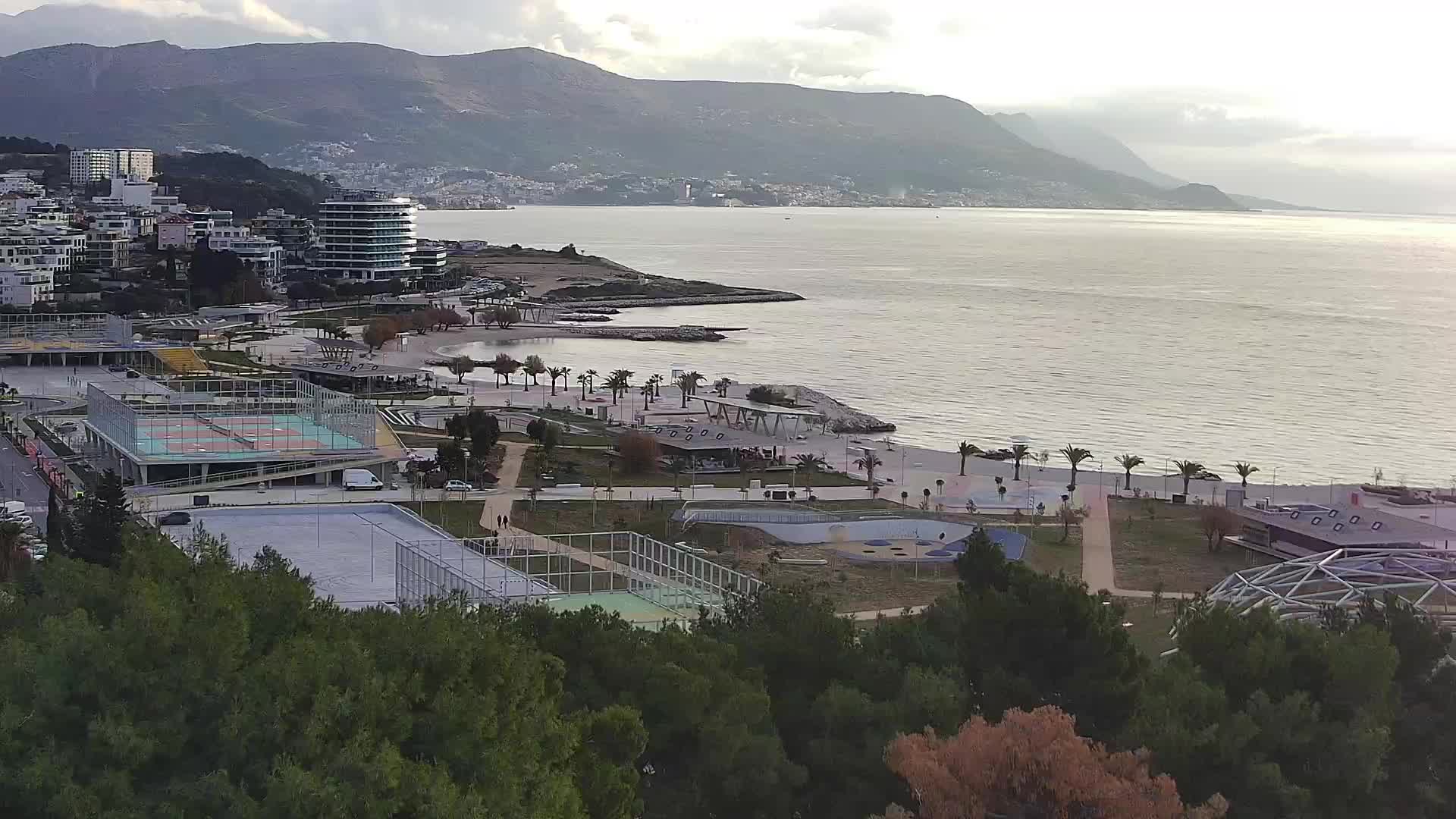 Plage Žnjan et installations sportives – Split