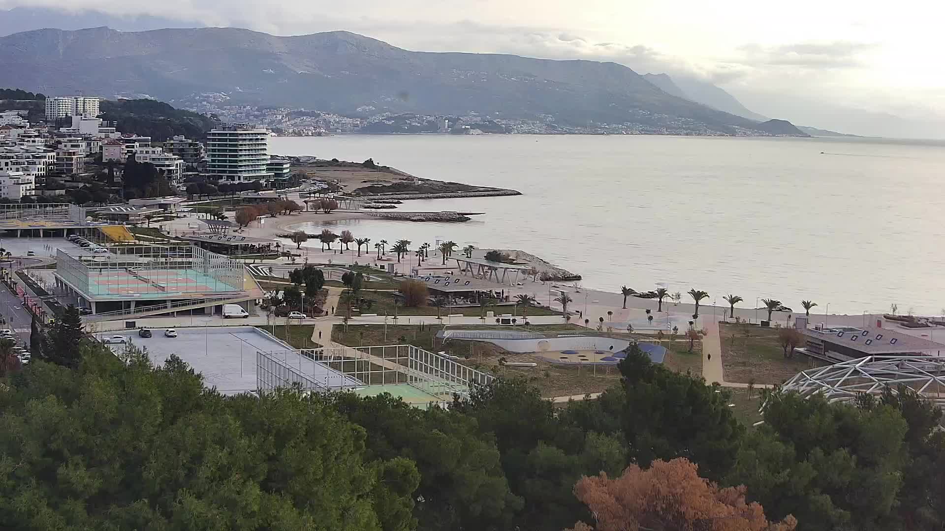 Plage Žnjan et installations sportives – Split