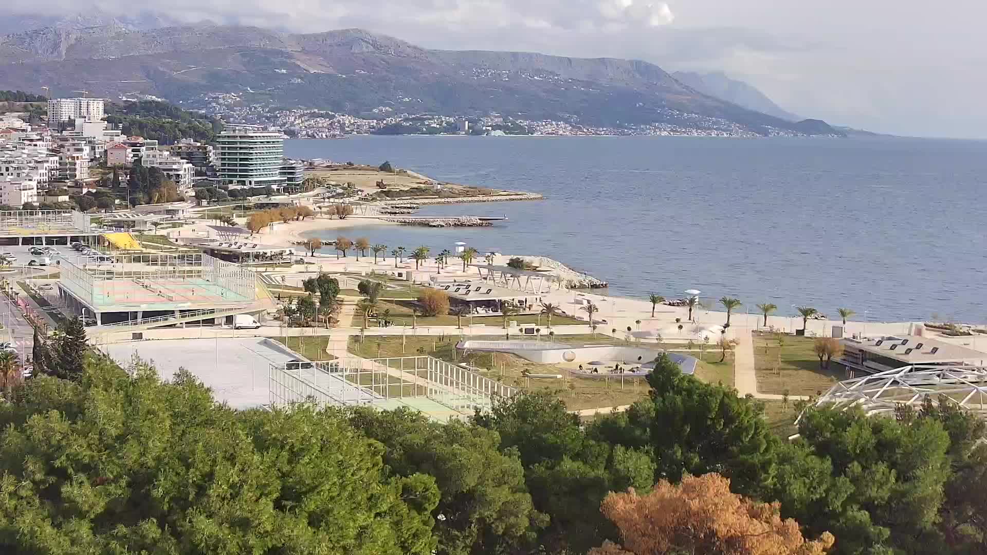 Plage Žnjan et installations sportives – Split