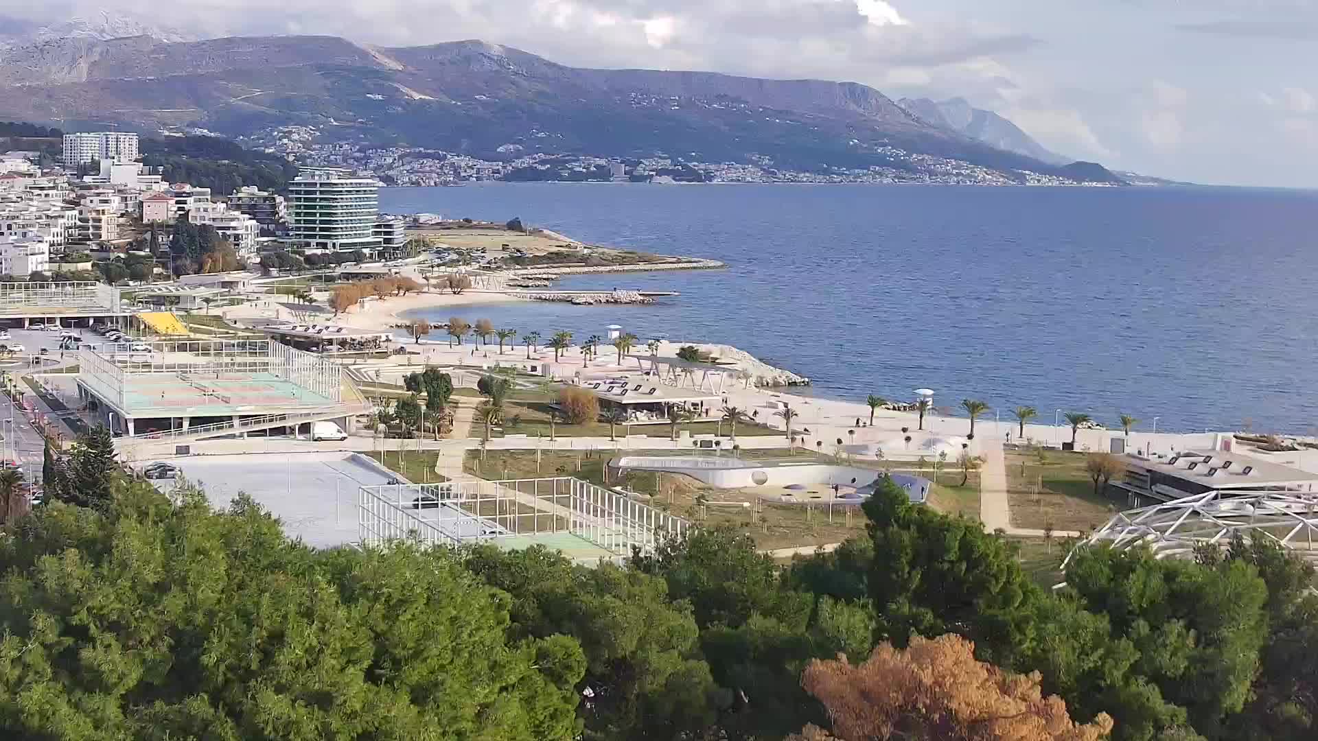 Plage Žnjan et installations sportives – Split