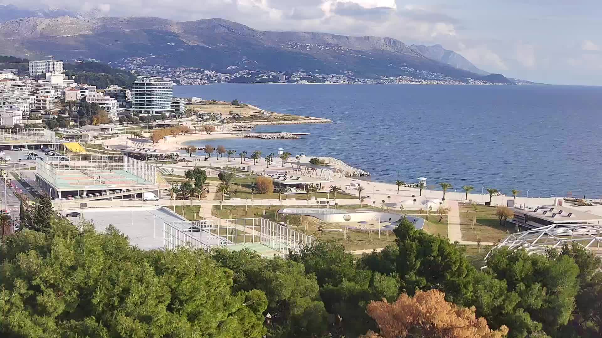 Plaža Žnjan in športni objekti – Split