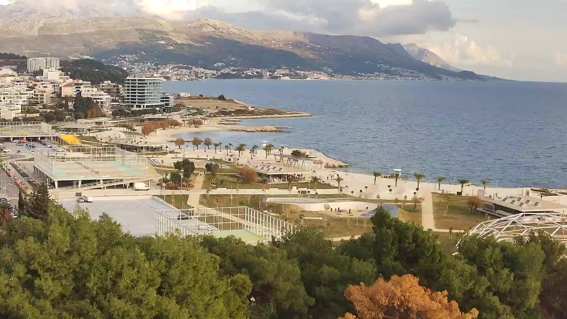 Playa Žnjan e instalaciones deportivas – Split