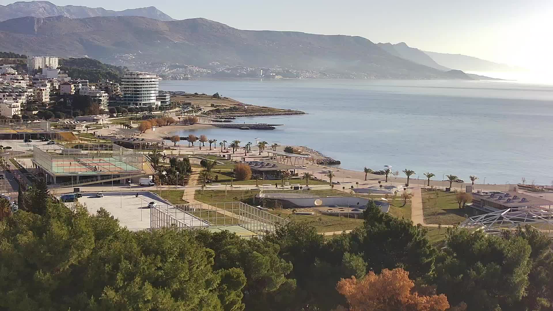 Plage Žnjan et installations sportives – Split